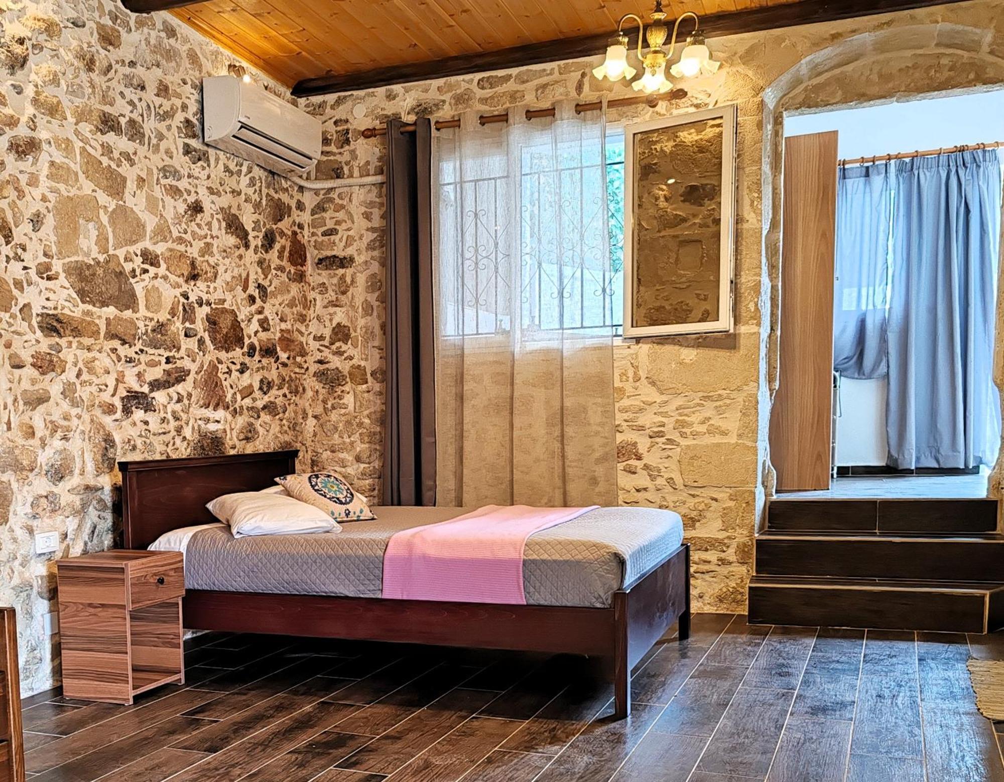 Kaloudhianá The Stone House Of Iakovos 빌라 외부 사진